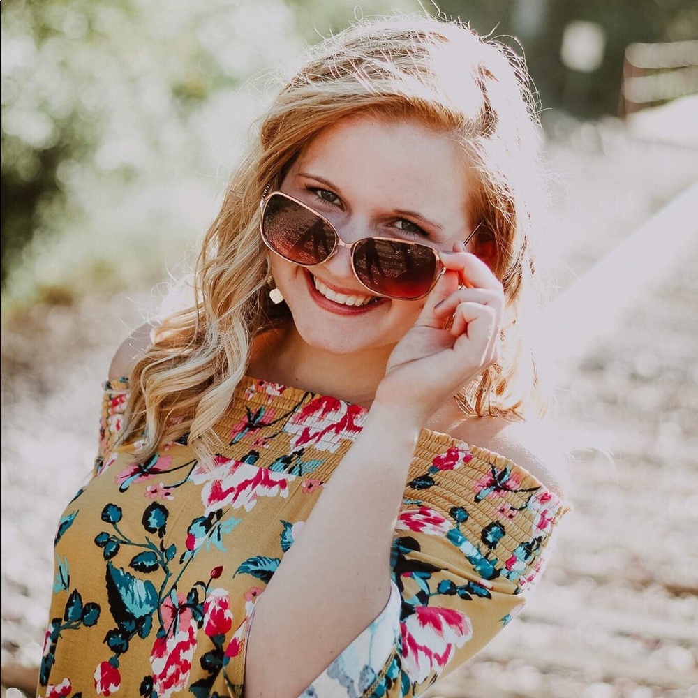 Meet your Posher, Breanna